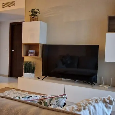 Olivia Sunny 2 Bedroom Punta Prima Apartmán